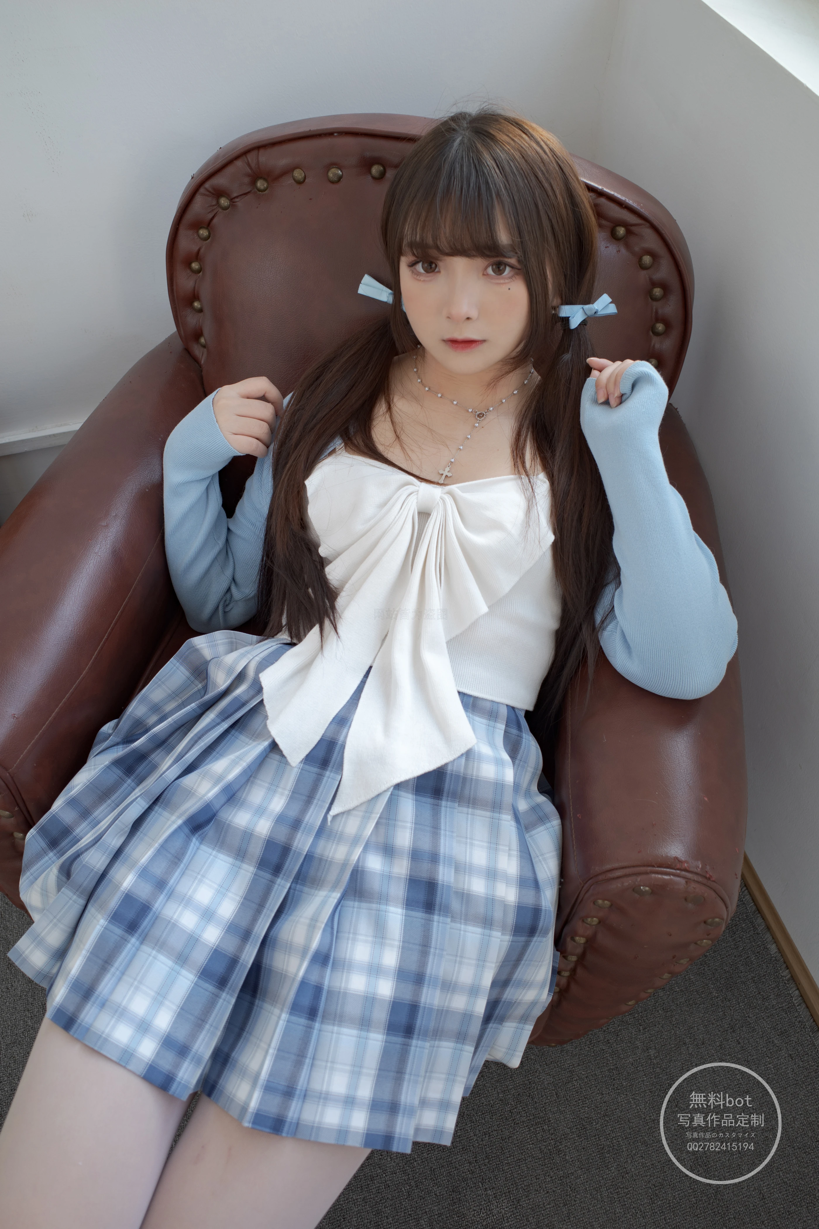 森萝财团 有料008 古川kagura 沙发上的白丝 [66P]插图8